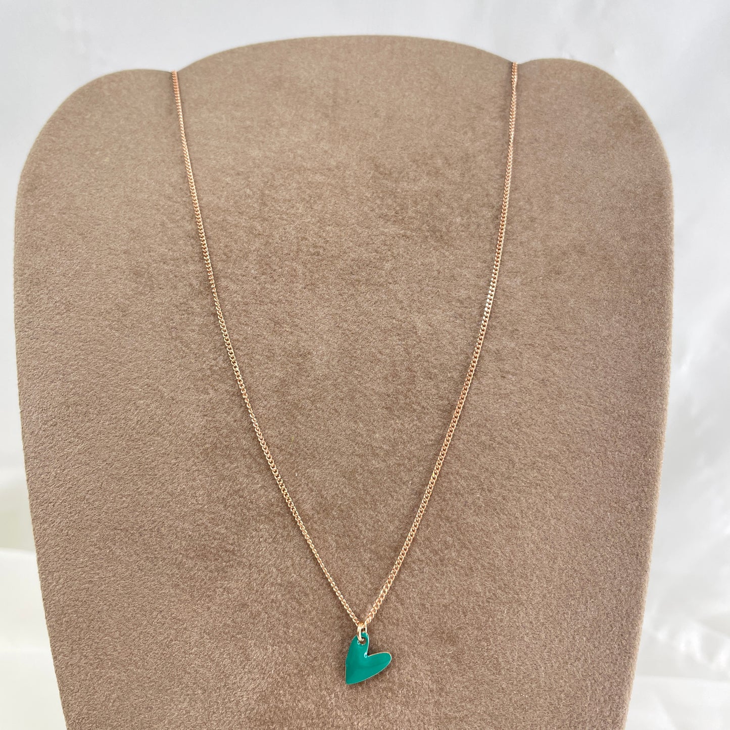 Collana choker grumette con cuore allungato da 0,8 mm smaltato cm 35 - Lumiere Bijoux