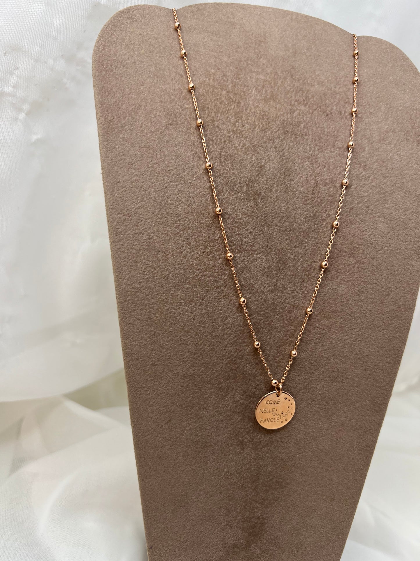 Collana catena risario rosé cm 50 con targhetta tonda da 1,5 cm COME NELLE FAVOLE - Lumiere Bijoux