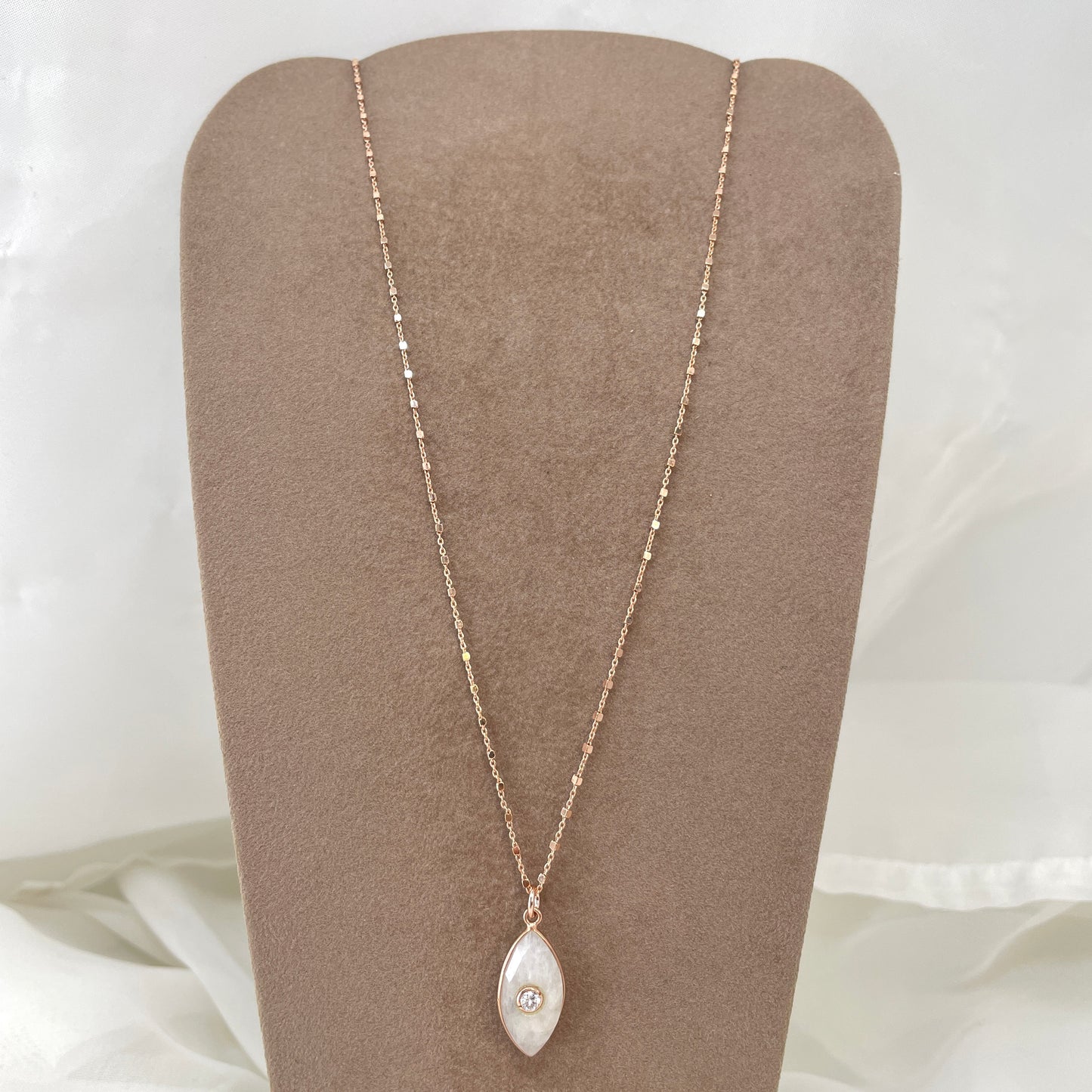 Collana catena dadini cm 50 con pietre di Parigi pendenti - pezzi unici - Lumiere Bijoux