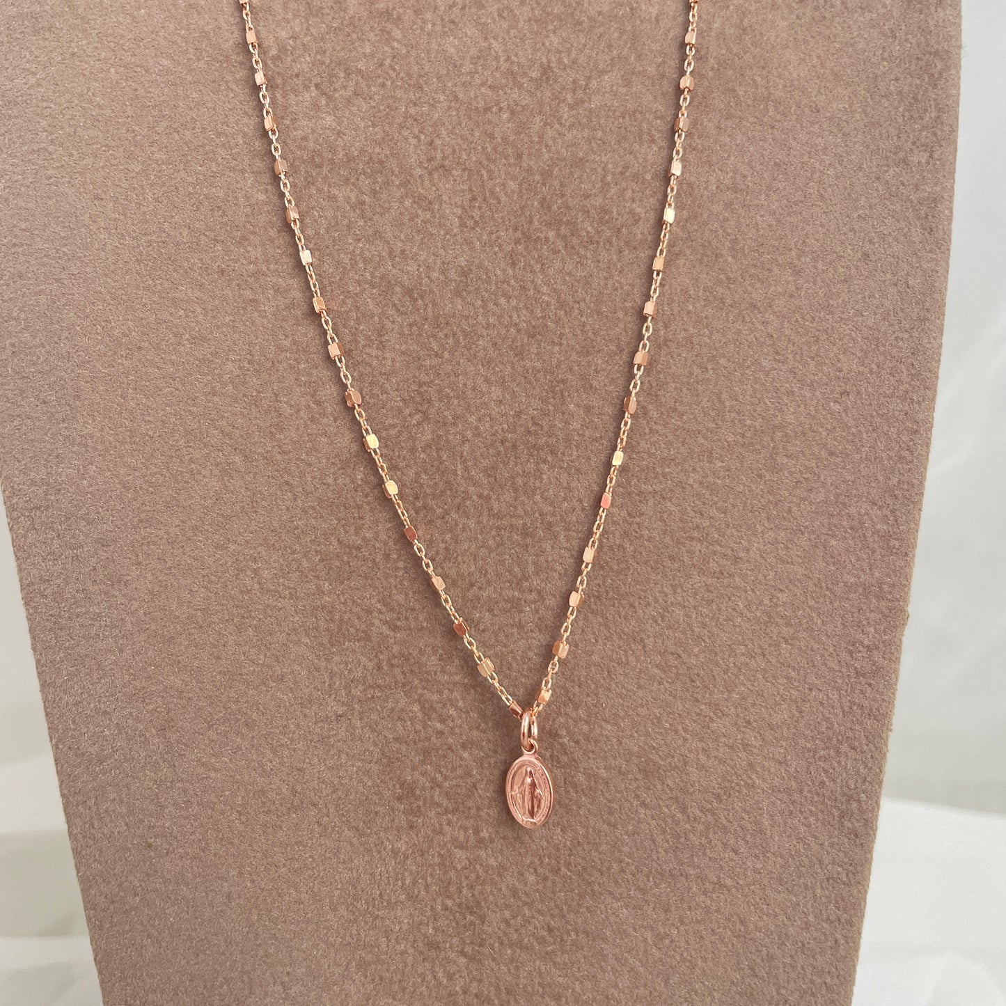 Collana catena dadini con madonnina - cm 45 - Lumiere Bijoux