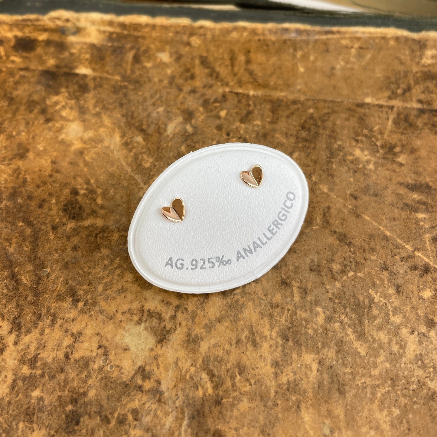 Coppia orecchini a lobo micro cuore tridimensionale da 0,5 mm - Lumiere Bijoux