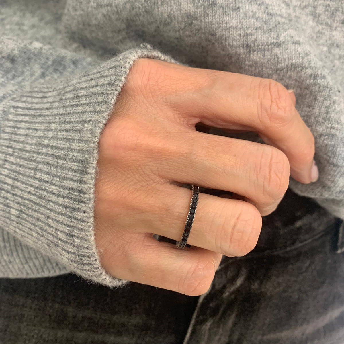 Anello fedina eternity in argento bianco zirconi neri su misura - Lumiere Bijoux