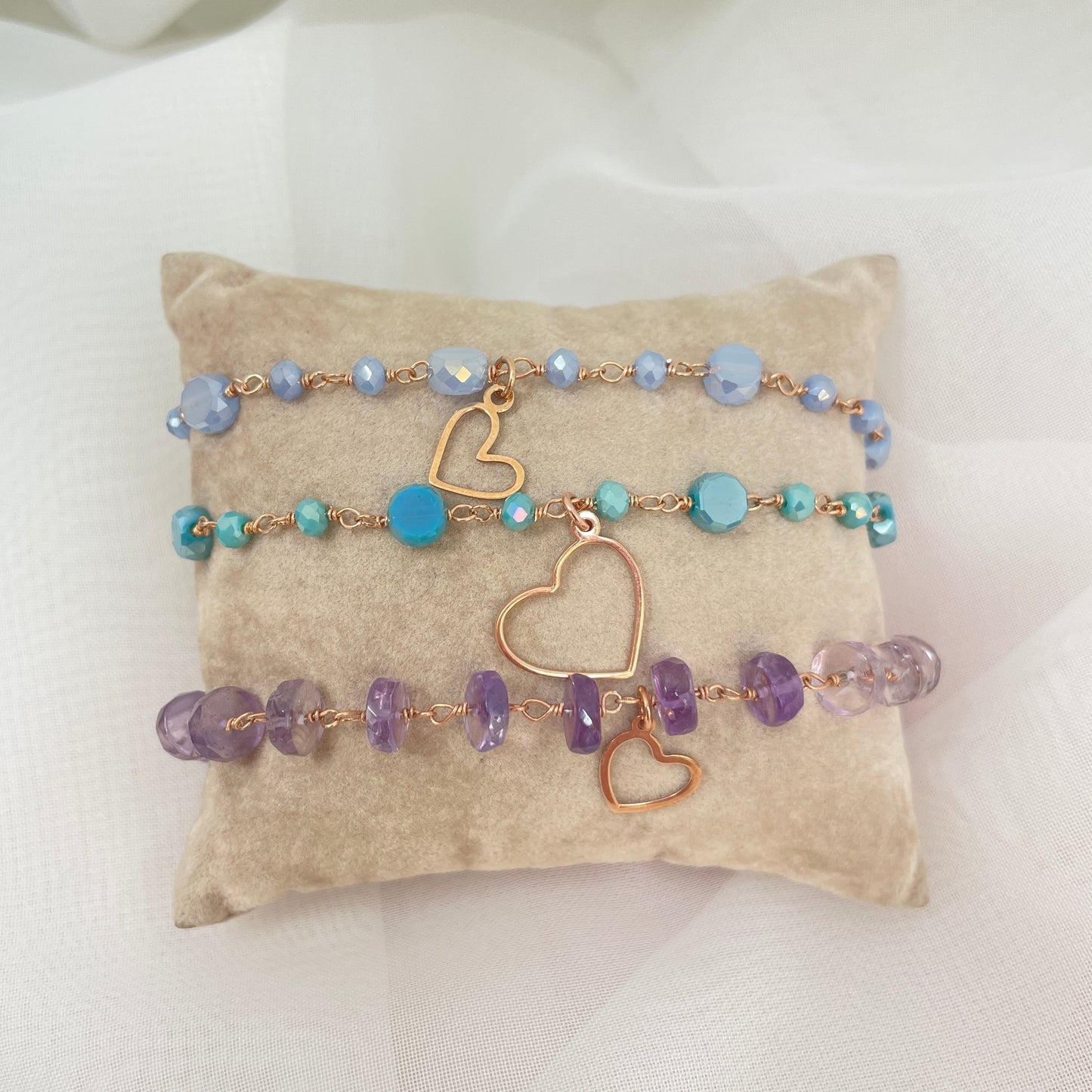 Bracciale cristalli multiforme e pietre con cuore vuoto pendente cm 17 - pezzi unici