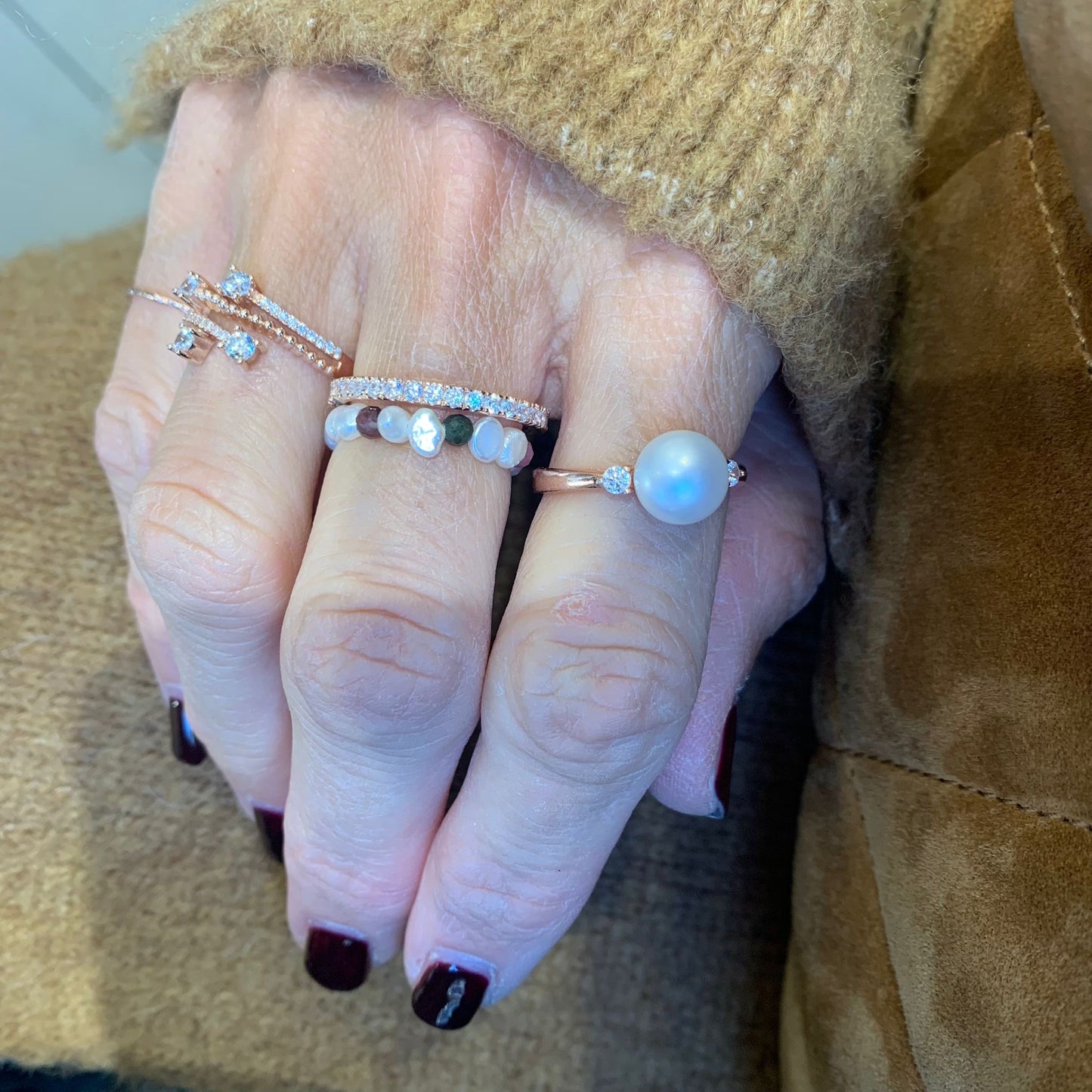 Anello perle pepita bianche con pietra tormalina elasticizzato