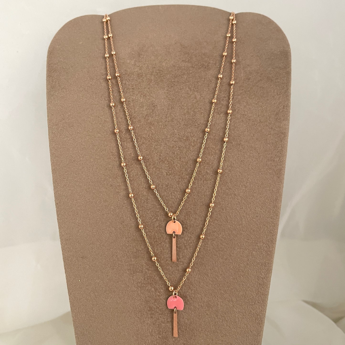 Collana catena rosario cm 45 con ventaglio smaltato - Lumiere Bijoux