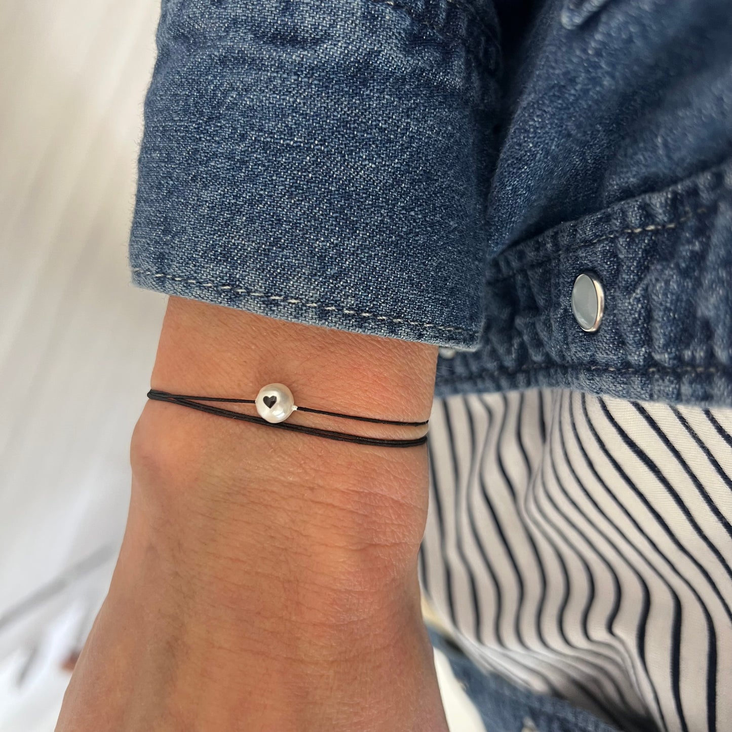Bracciale/Collana “La perla dell’amore” con filo elastico nero regolabile - Lumiere Bijoux