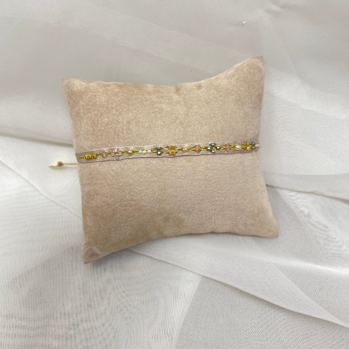 Bracciale Parigi pietre semi preziose regolabile