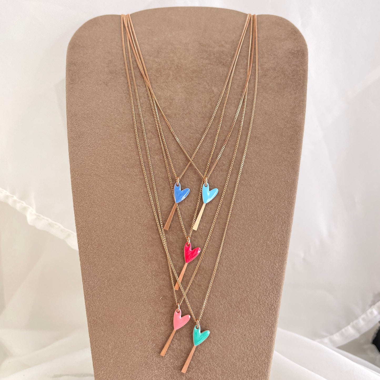 Collana catena grumette con palloncino smaltato cm 50 - Lumiere Bijoux