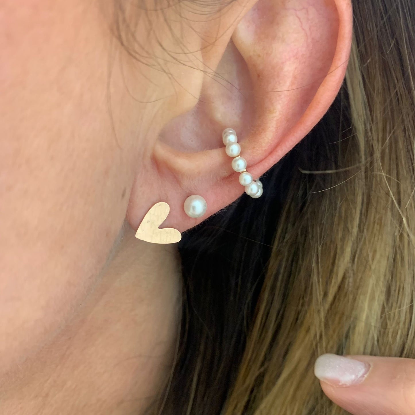 Anello in Oro Giallo 18Kt con Zirconi Gialli e Perle Dorate Acqua Dolce :: Sorelle Ronco Anello in Oro Giallo 18Kt con Zirconi Gialli e Perle Dorate Acqua Dolce :: Sorelle Ronco