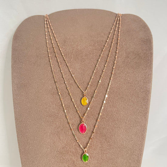 Collana catena dadini cm 35 con madonnina da 1 cm smaltata - pezzi unici - Lumiere Bijoux