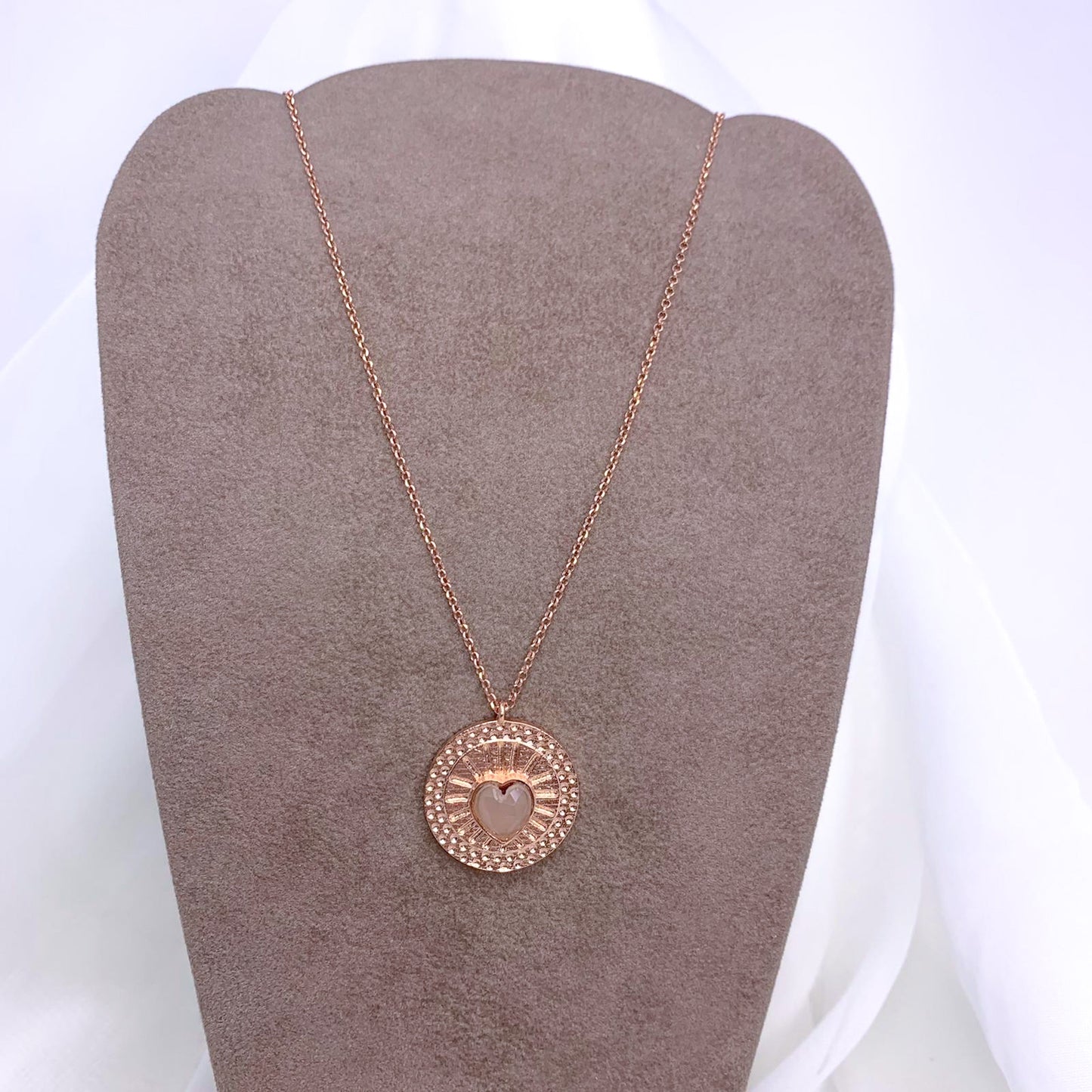 Collana catena rollò cm50 con tondo con pietra di luna cuore