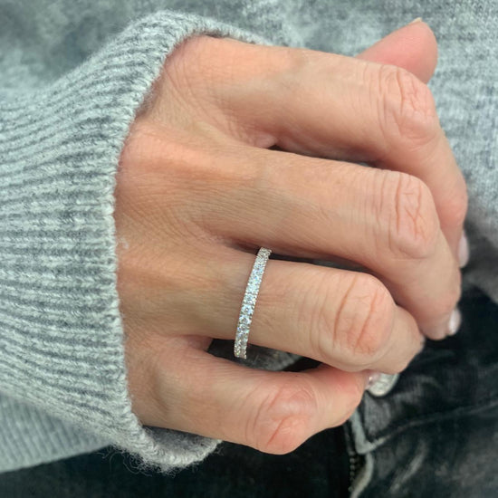 Anello fedina eternity argento bianco con zirconi bianchi su misura - Lumiere Bijoux