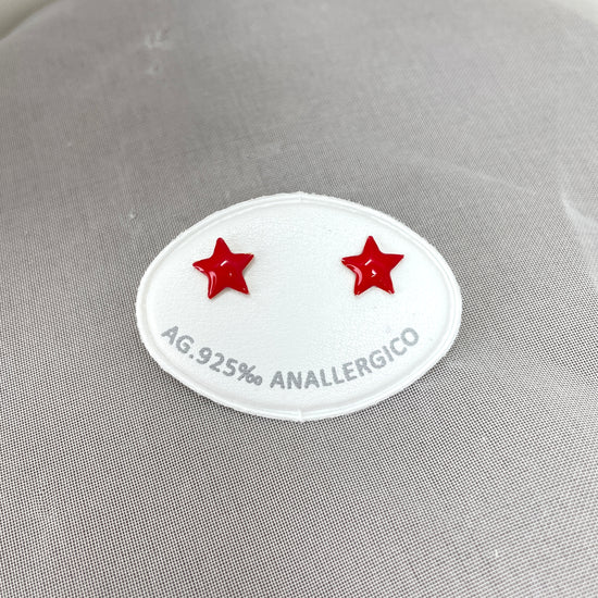 Coppia orecchini lobo stella da 0,8 mm bombata smaltati rosso o nero - chiusura farfallina - Lumiere Bijoux