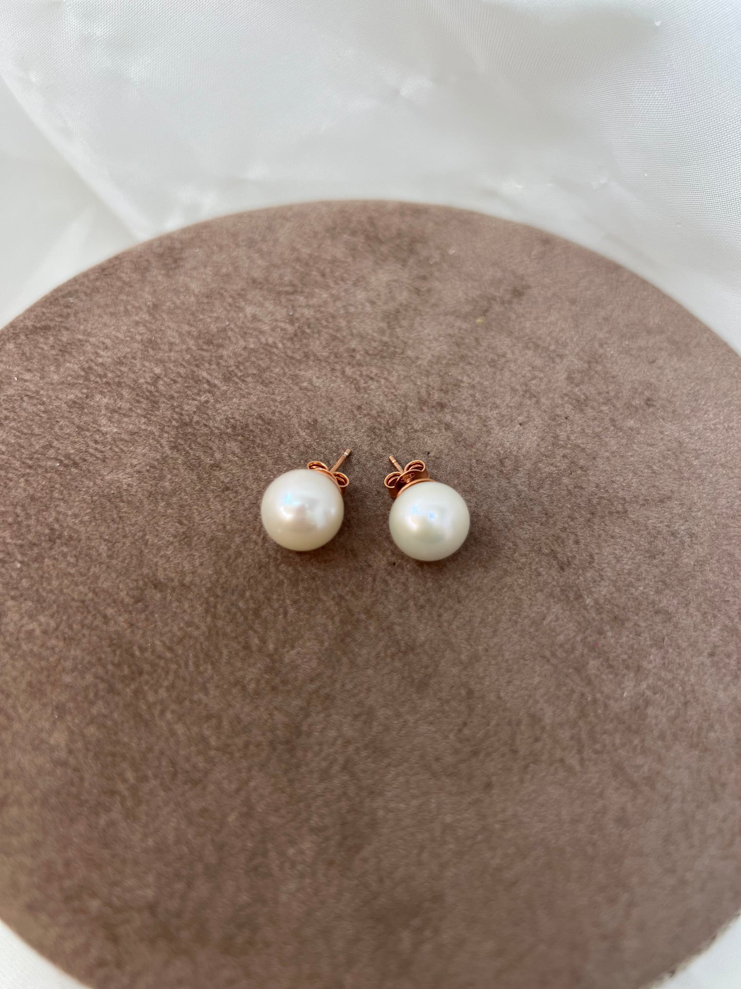 Orecchini lobo perla da 1.5 cm - Lumiere Bijoux