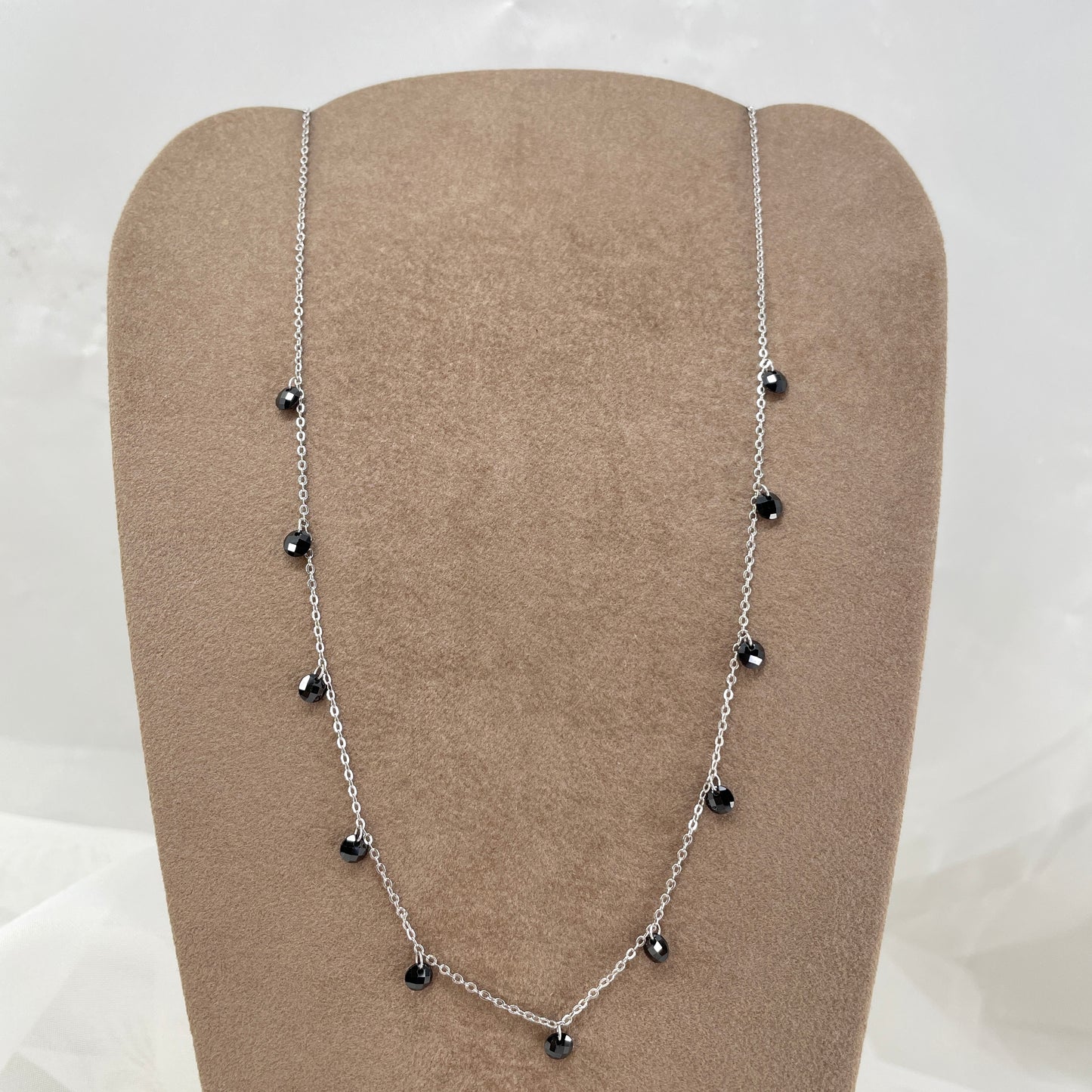 Collana catena forzatina con cristalli piatti neri cm 44 in argento bianco - pezzo unico - Lumiere Bijoux