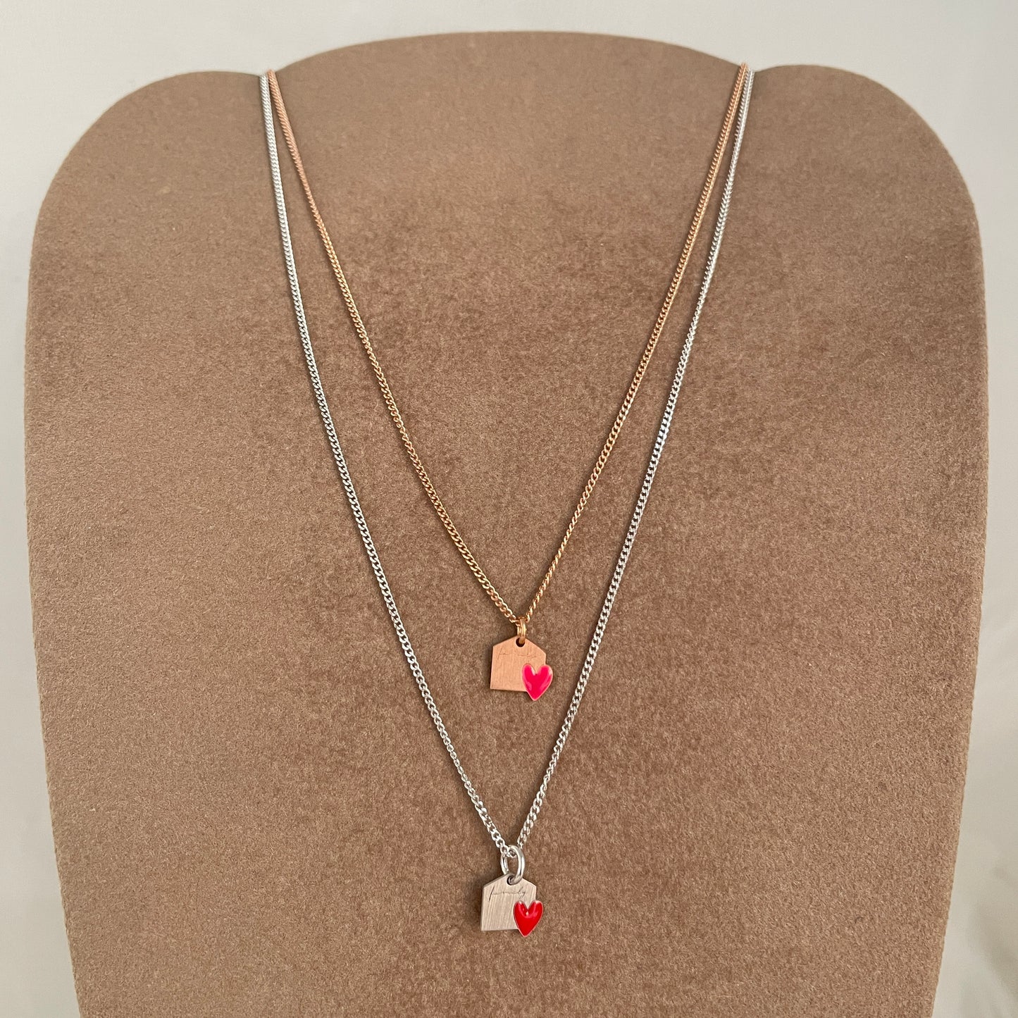 Collana choker grumette casetta family da 0,8 mm cuore smaltato cm 35 - Lumiere Bijoux
