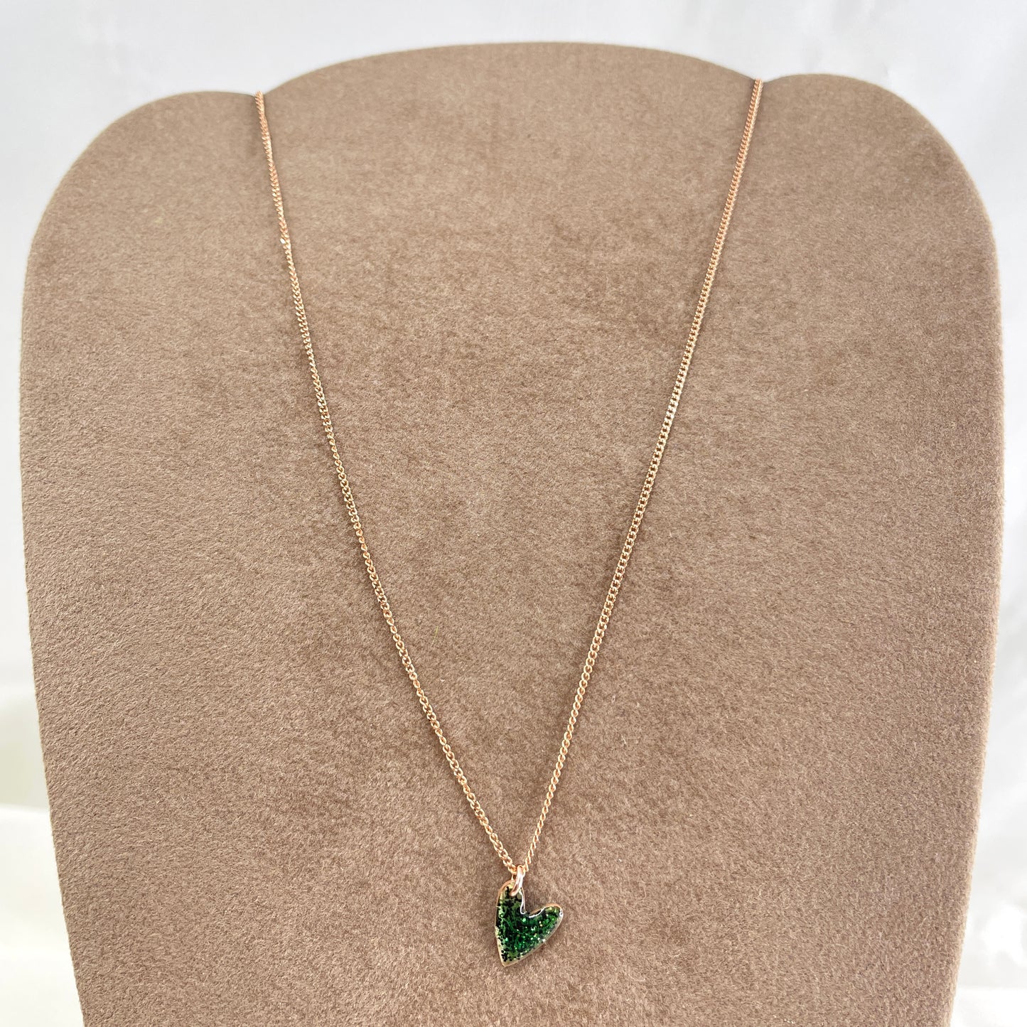 Collana choker grumette con cuore allungato da 0,8 mm smaltato cm 35 - Lumiere Bijoux