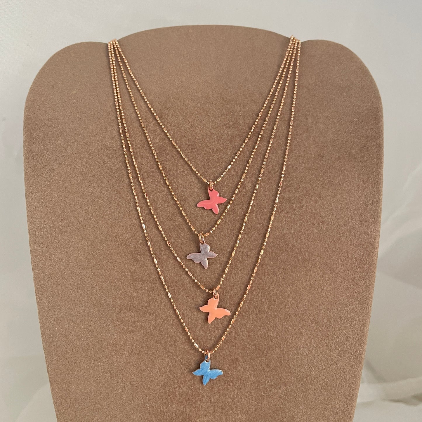 Collana choker mix militare dadini con farfalla da 0,8 mm smaltata cm 35 - Lumiere Bijoux