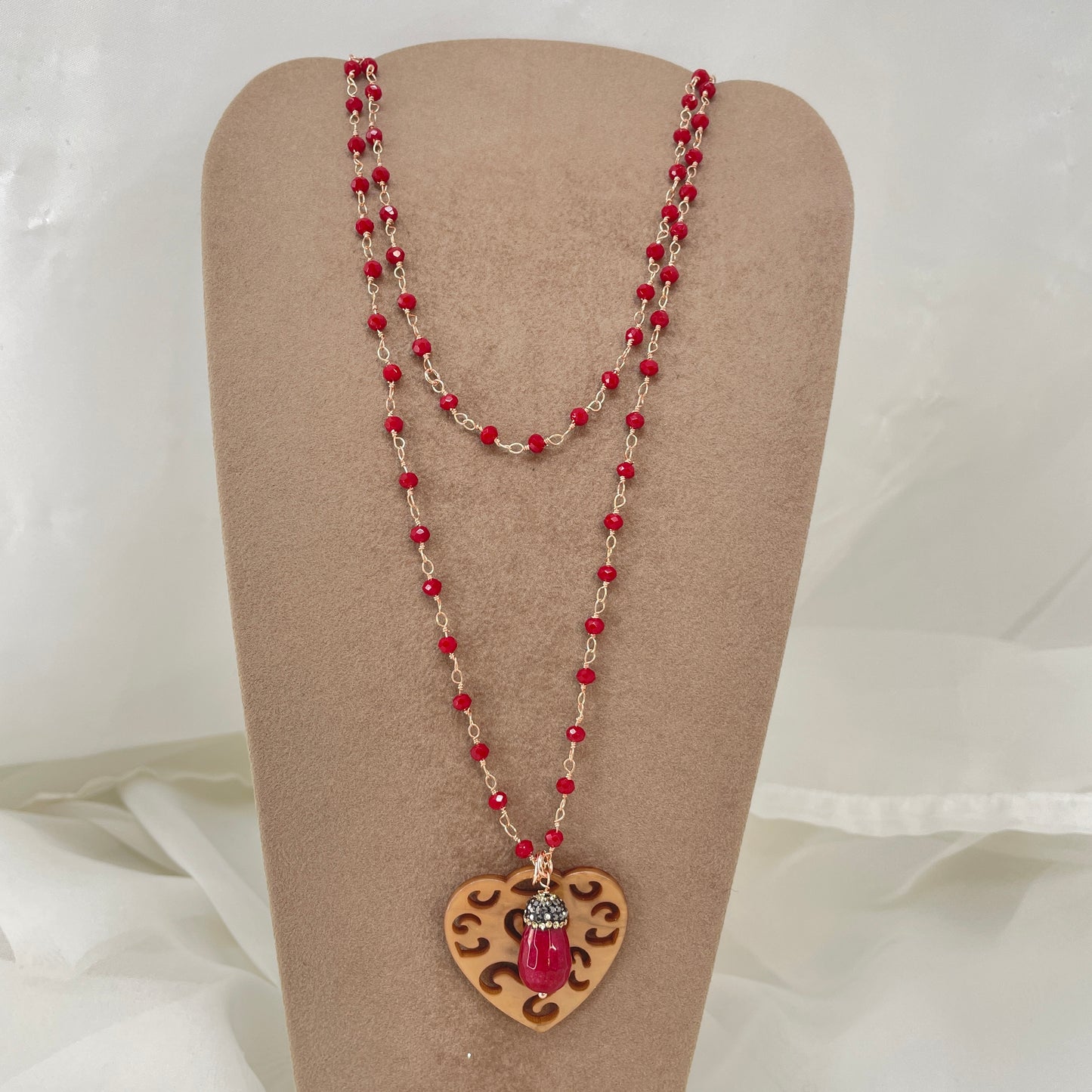 Collana cristalli rossi incatenati su base metallo bagnato oro rosa cm 90 - Lumiere Bijoux