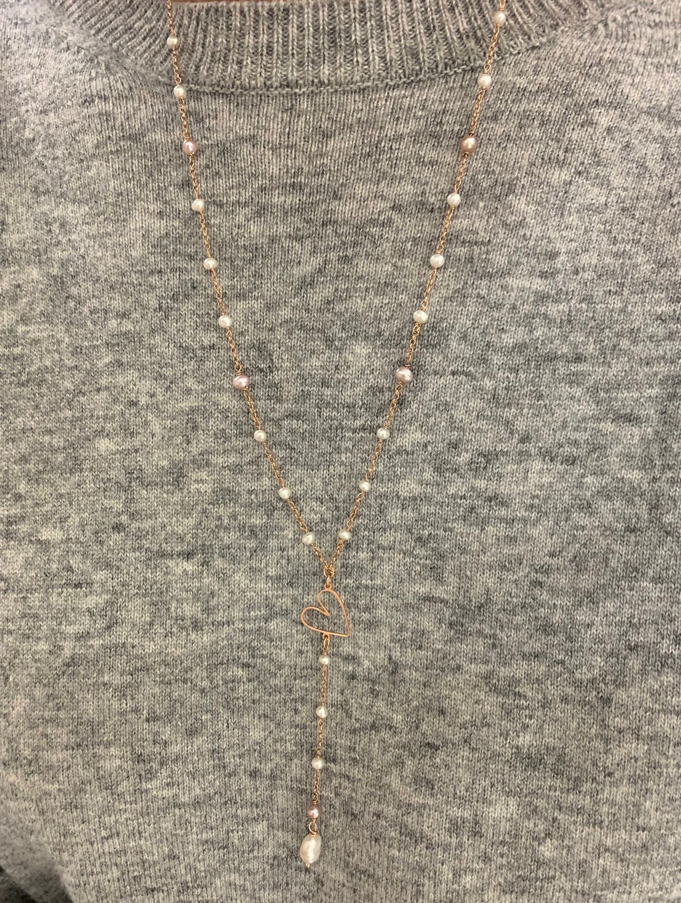 Collana a rosario lunga cm 60 rado perle bianche e rosa con cuore Corazon o stella o cuore Mikonos - Lumiere Bijoux