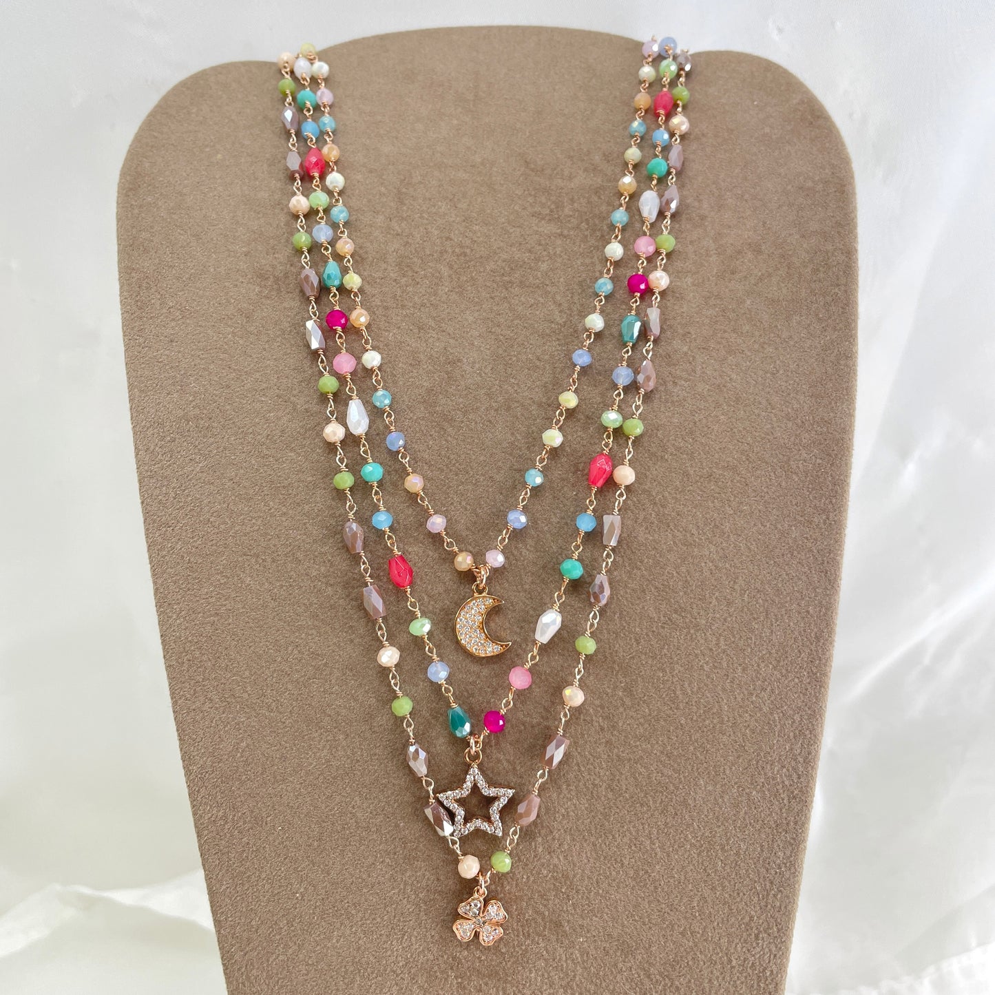 Collana cristalli multicolore con soggetto di zirconi quadrifoglio o stella vuota o luna cm 40 - pezzi unici - Lumiere Bijoux