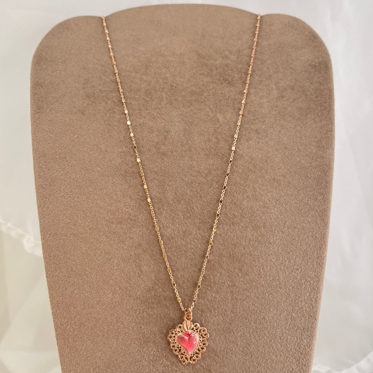 Collana catena dadini con cuore sacro da 1,5 cm smaltato cm 45 più allungamento - Lumiere Bijoux