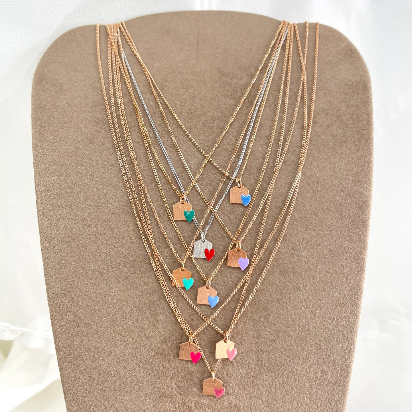 Collana choker grumette casetta family da 0,8 mm cuore smaltato cm 35 - Lumiere Bijoux