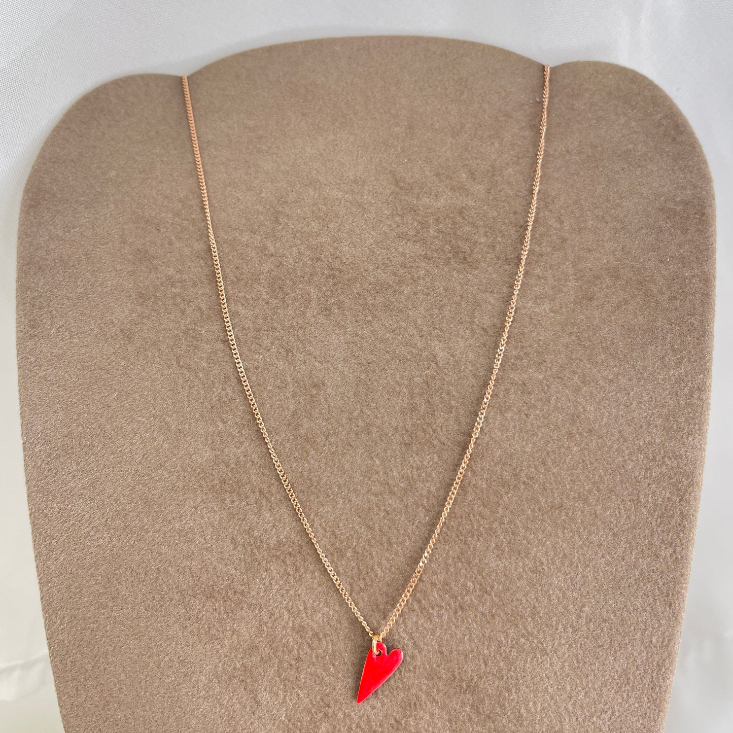 Collana choker grumette con cuore fino allungato da 0,5 mm smaltato cm 35 - Lumiere Bijoux