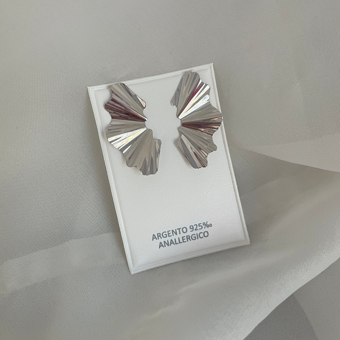 Coppia orecchini ventaglio in argento bianco - pezzo unico