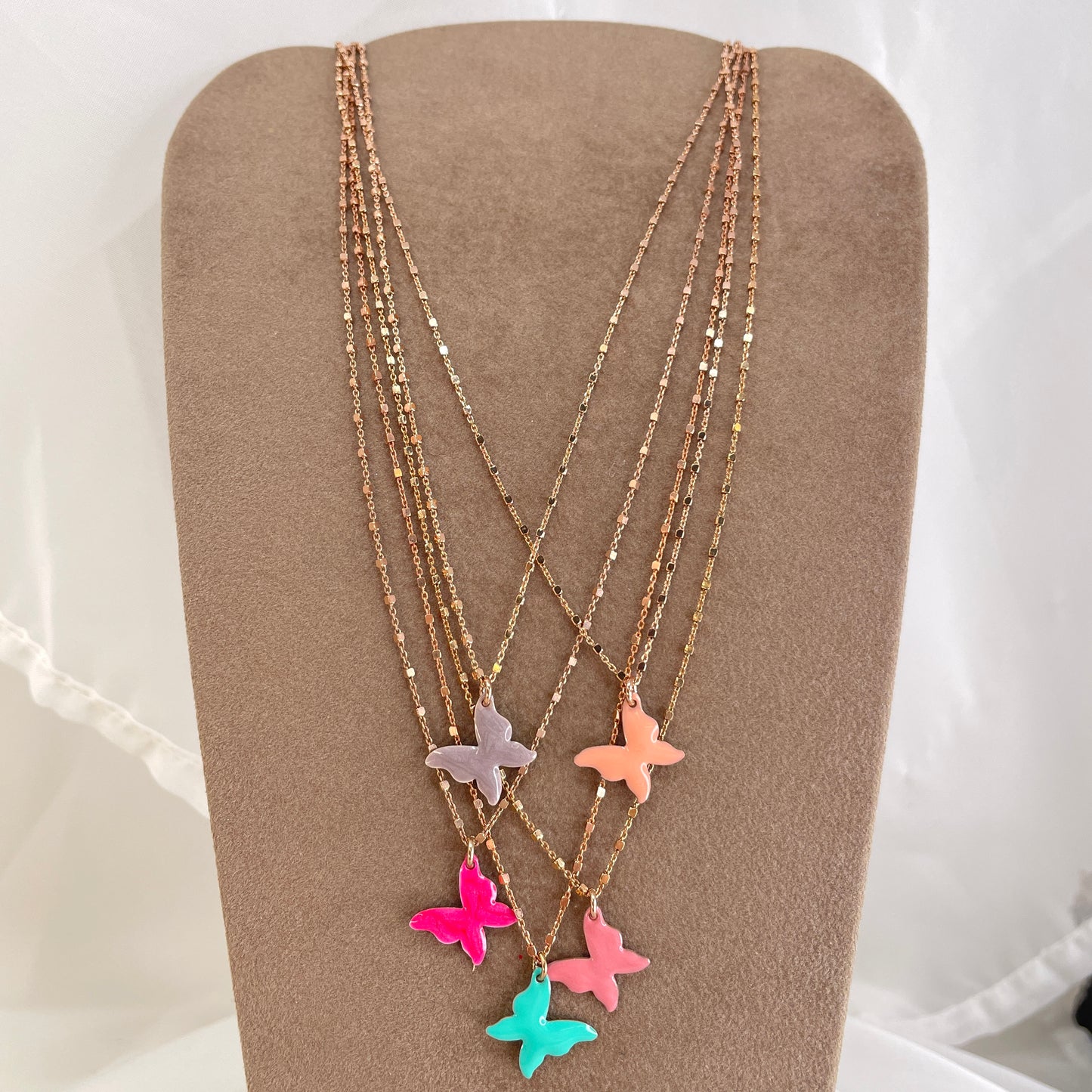 Collana catena dadini con farfalla da 1,5 mm smaltata cm 45 - Lumiere Bijoux