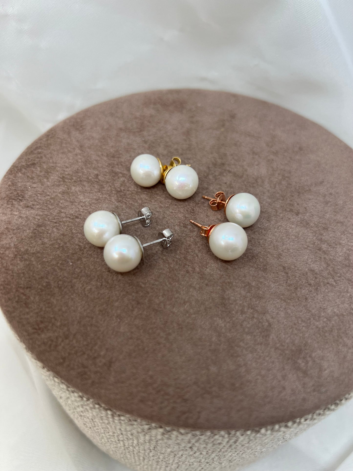 Orecchini lobo perla da 1.5 cm - Lumiere Bijoux