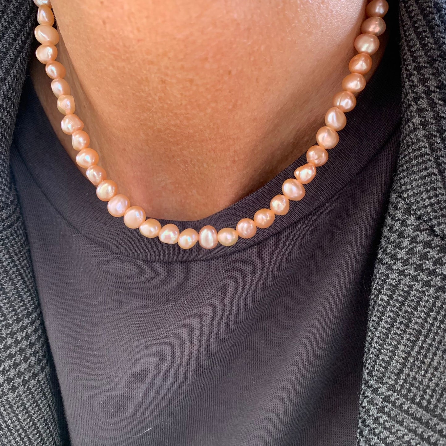 Collana perle tonde rosa irregolari da circa 0,4 mm cm 35 più 5 di allungamento rosè