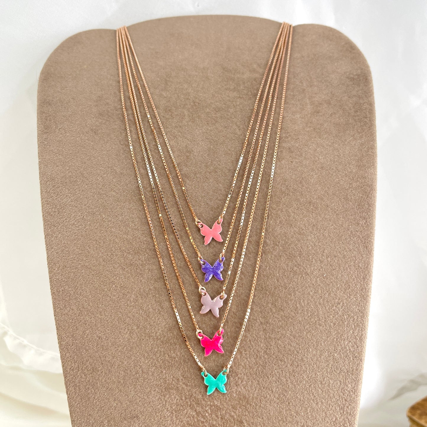 Collana catena veneziana cm 40 con farfalla smaltata da 1 cm in linea - Lumiere Bijoux