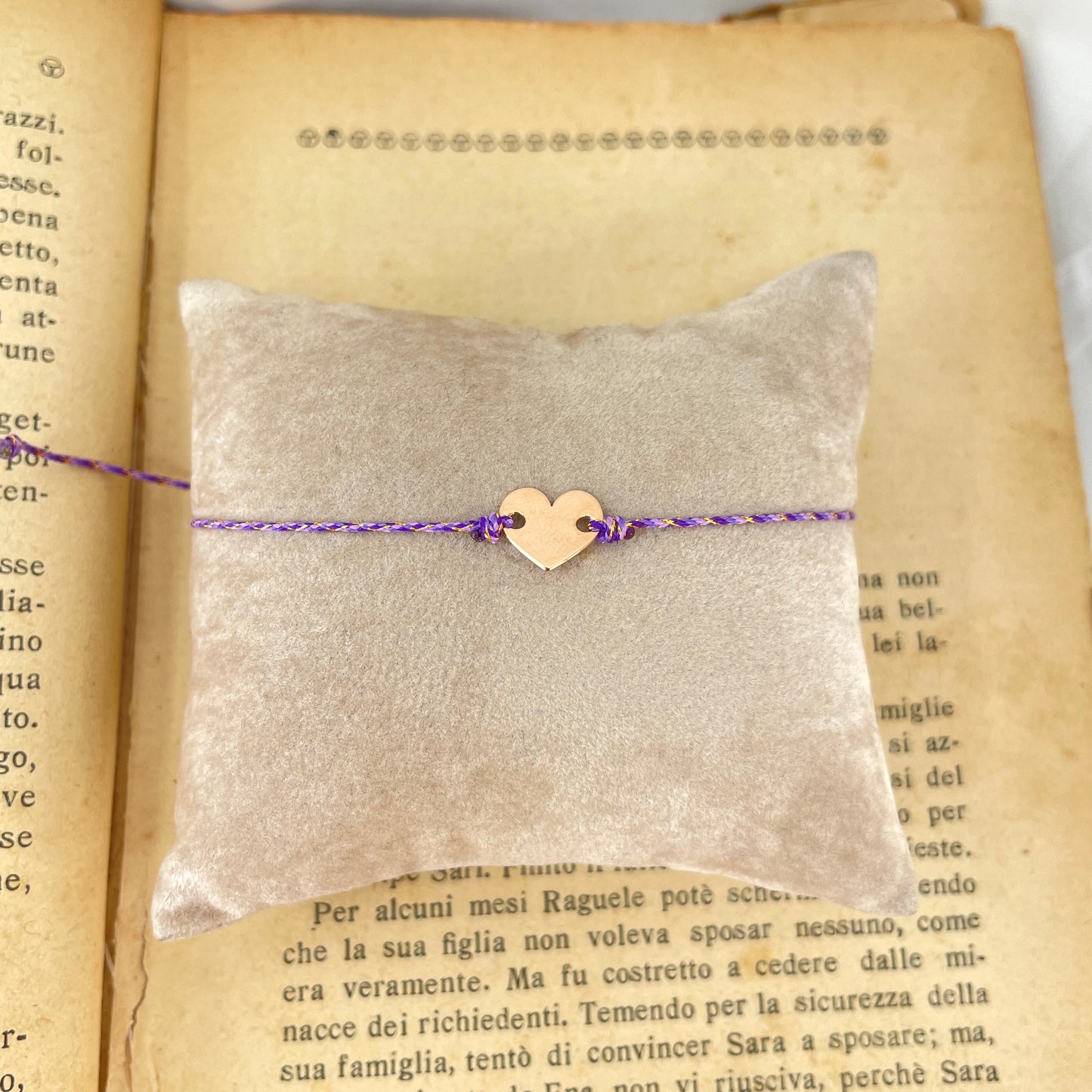 Bracciale cordino colorato regolabile cuore in linea da 1 cm - Lumiere Bijoux