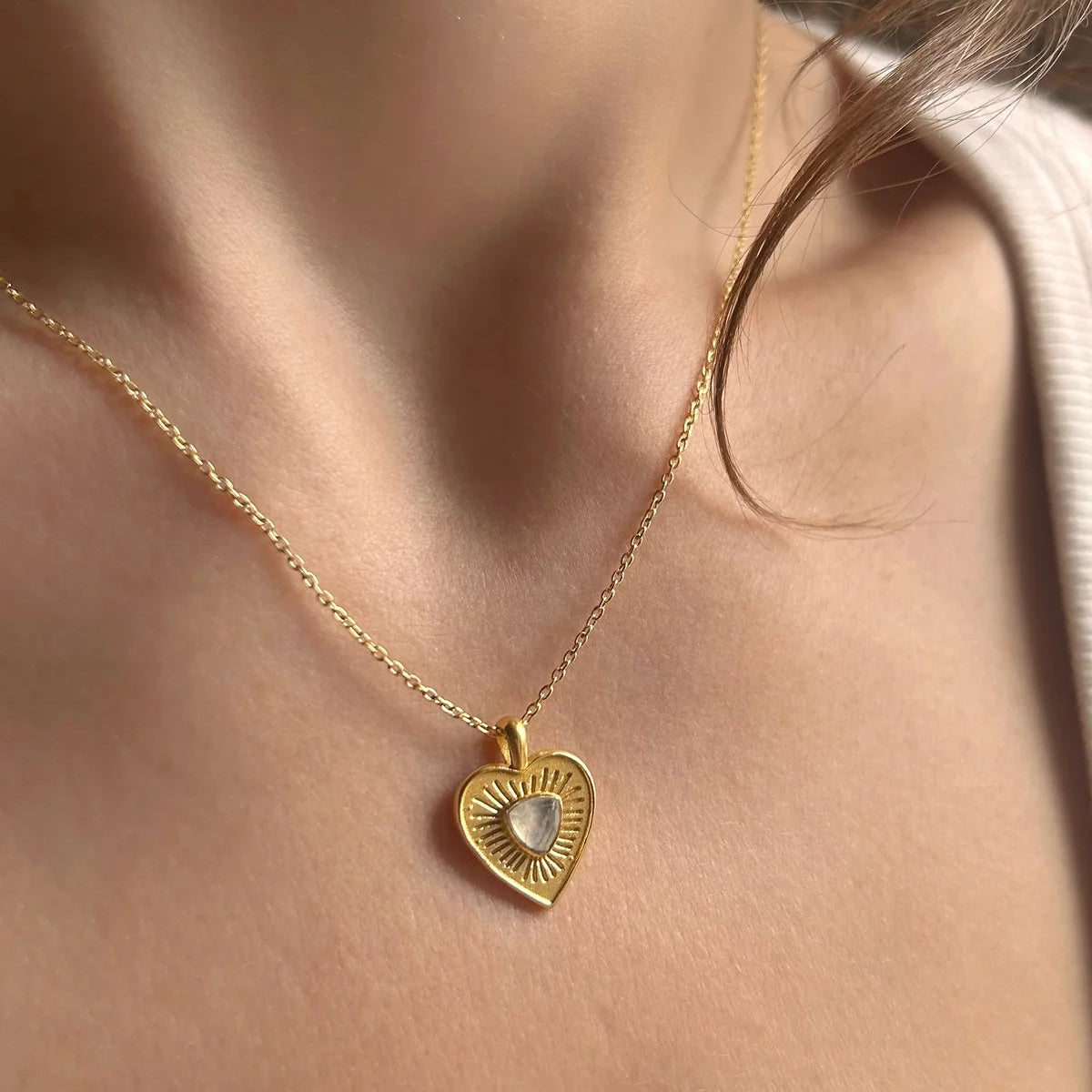 Collana Juliette cm 40 con cuore e pietra di luna - Lumiere Bijoux
