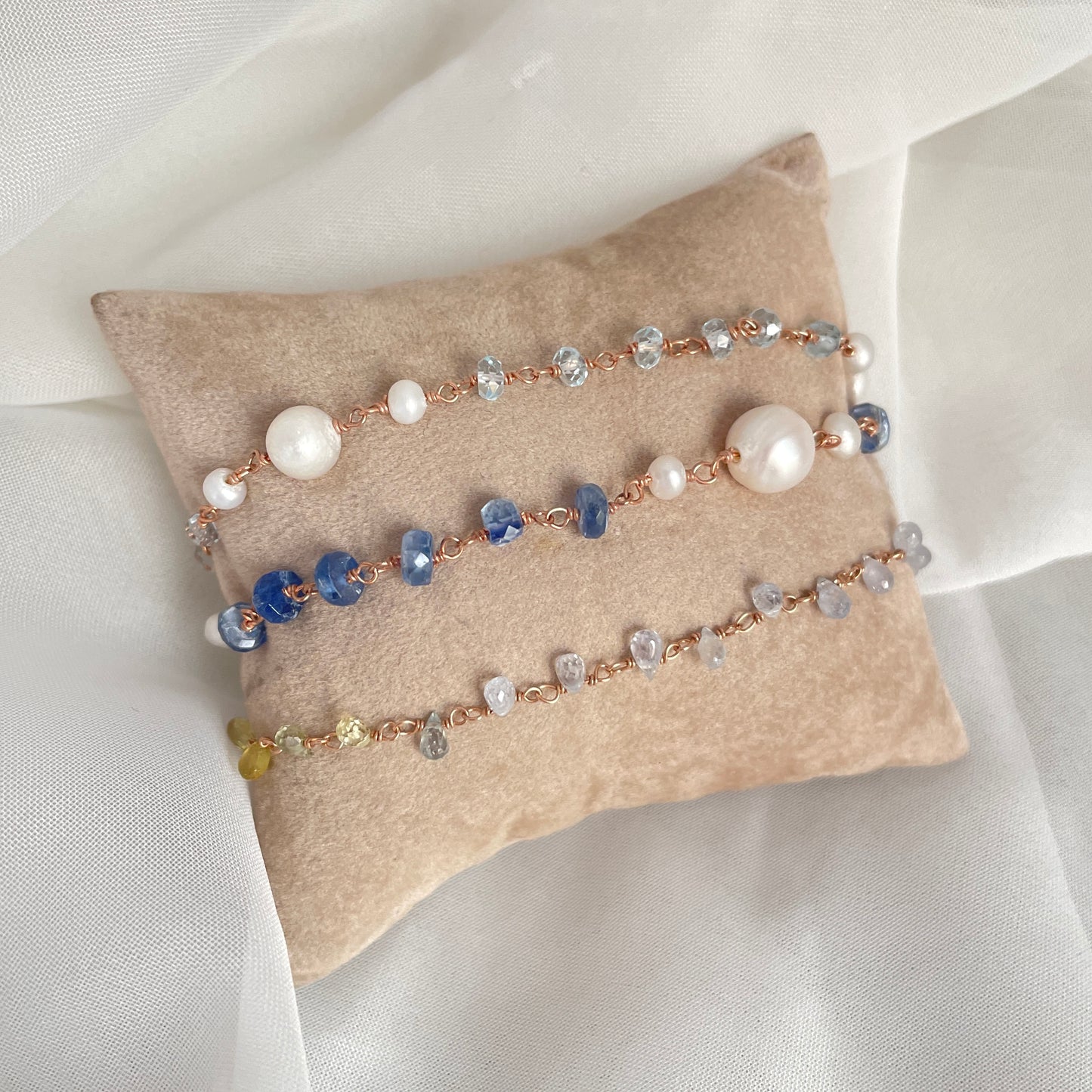 Bracciale pietre a goccia o pietre a rondelle alternate a perle cm 17 - pezzi unici - Lumiere Bijoux