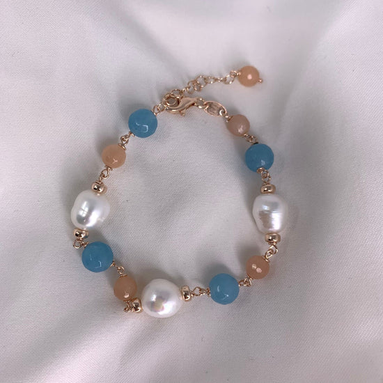 Bracciale perle, pietra di luna e azzurre cm 17 più 2 di allungamento rosè