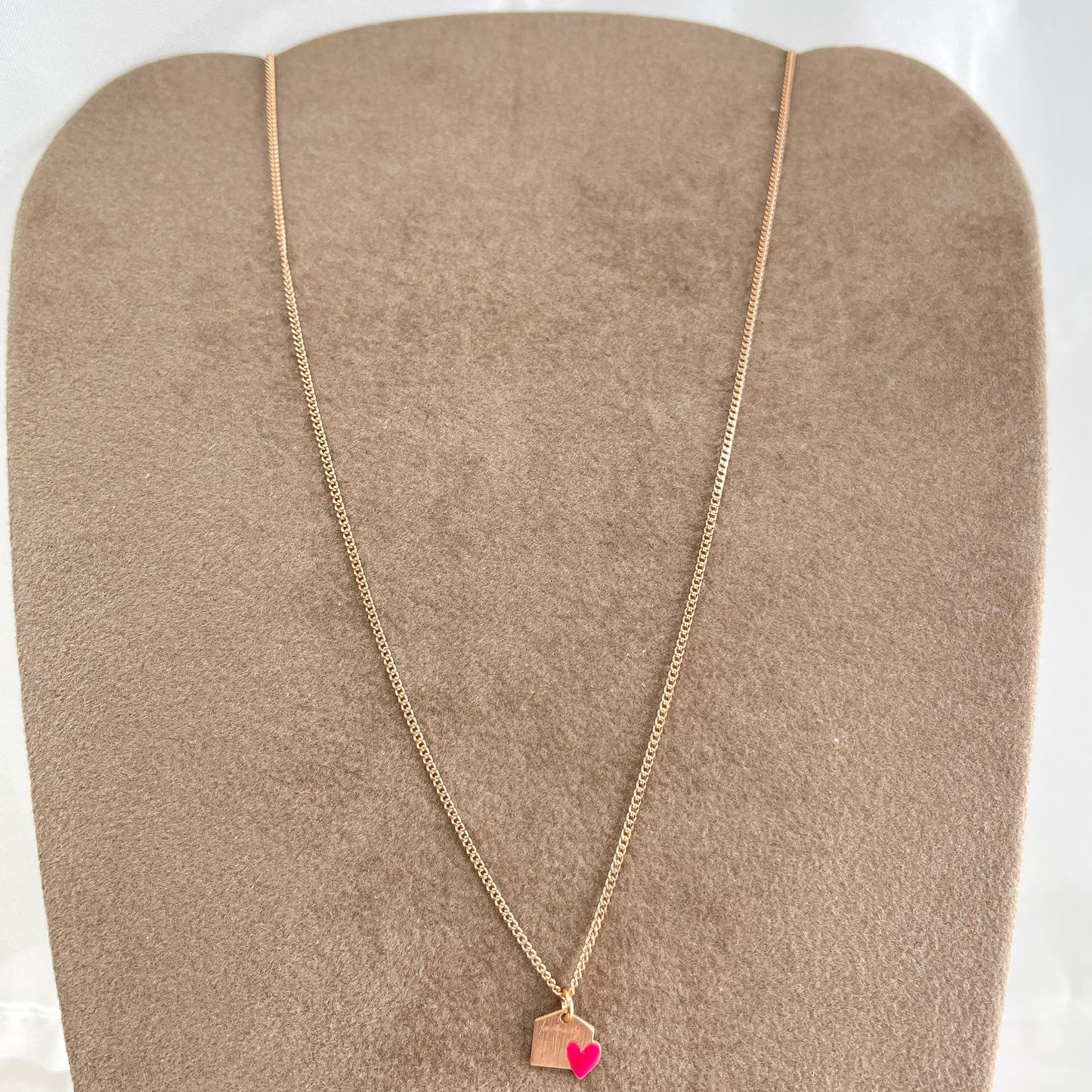 Collana choker grumette casetta family da 0,8 mm cuore smaltato cm 35 - Lumiere Bijoux