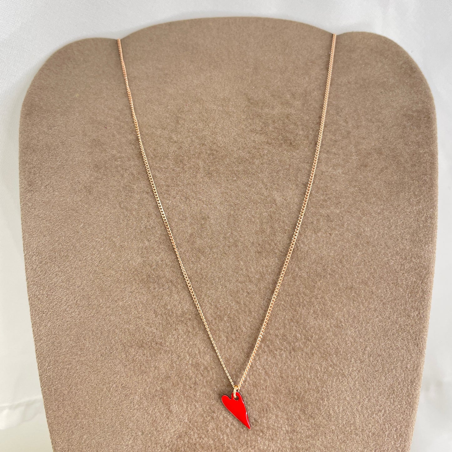 Collana choker grumette con cuore fino allungato da 0,5 mm smaltato cm 35 - Lumiere Bijoux