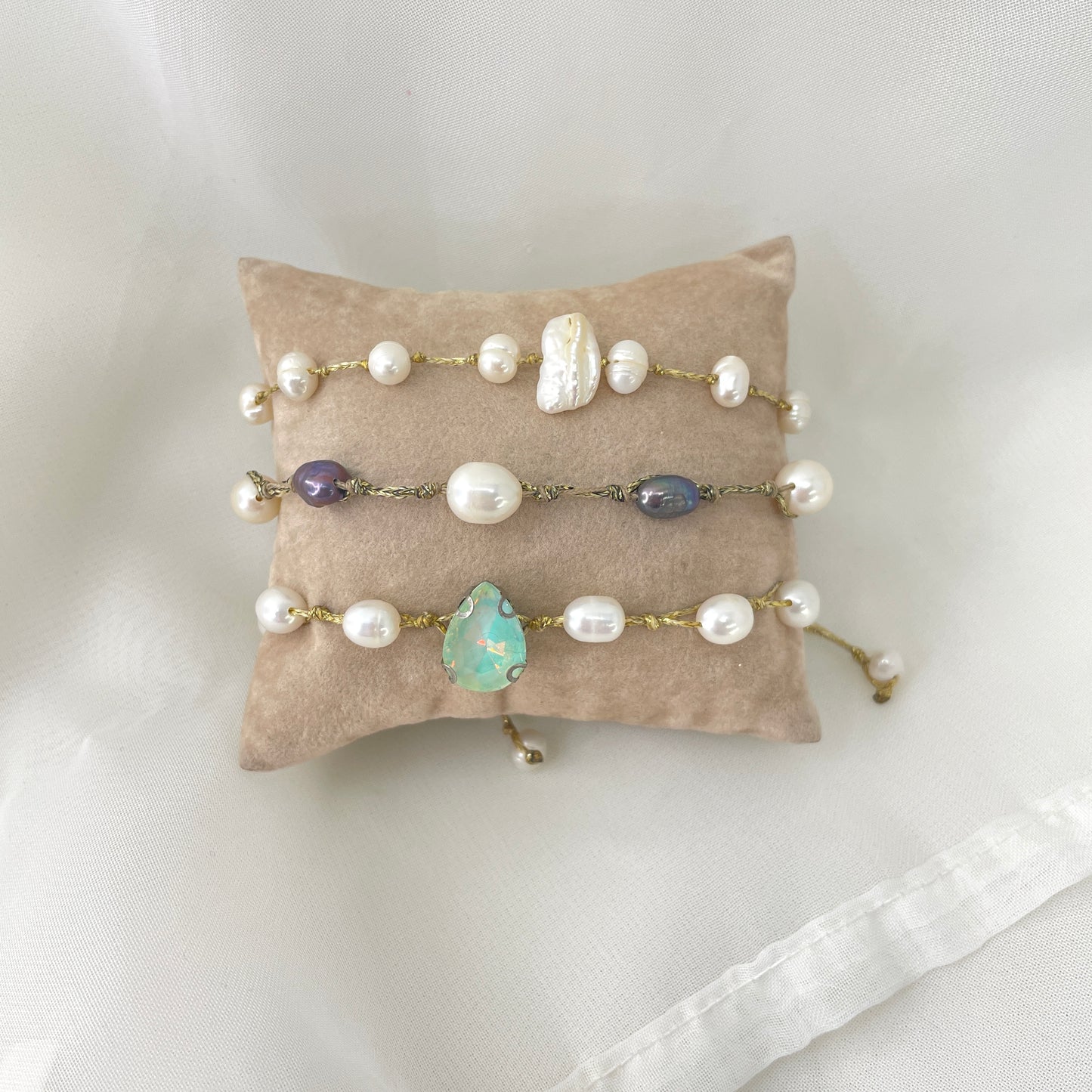 Bracciale cordino lurex regolabile con perle di fiume naturali - pezzi unici - Lumiere Bijoux