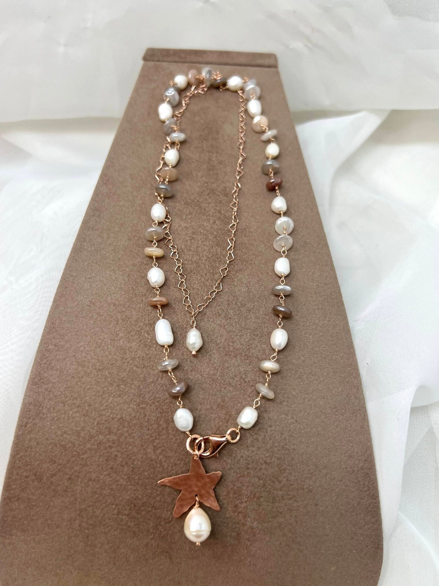Collana lunga trasformabile 75 cm “Isla Bonita” con pietra di luna e perle in argento 925 rosé - Lumiere Bijoux