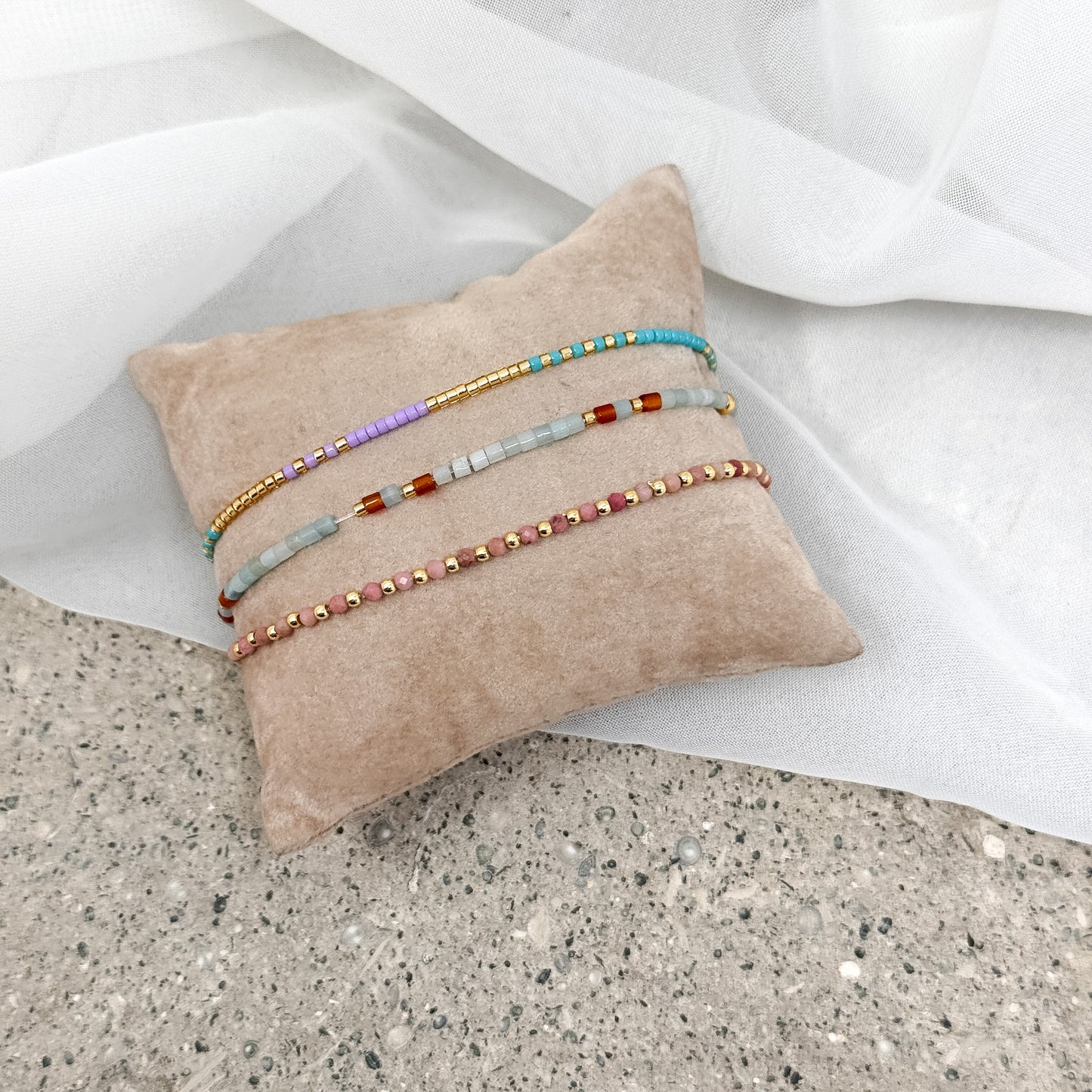 Bracciale elastico miyuki e pietra di luna - Lumiere Bijoux