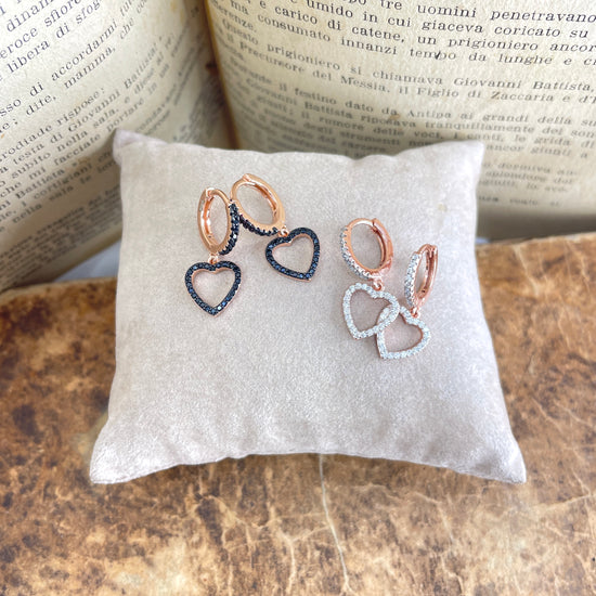 Coppia orecchini cerchietto di zirconi con cuore vuoto da 1 cm di zirconi - Lumiere Bijoux