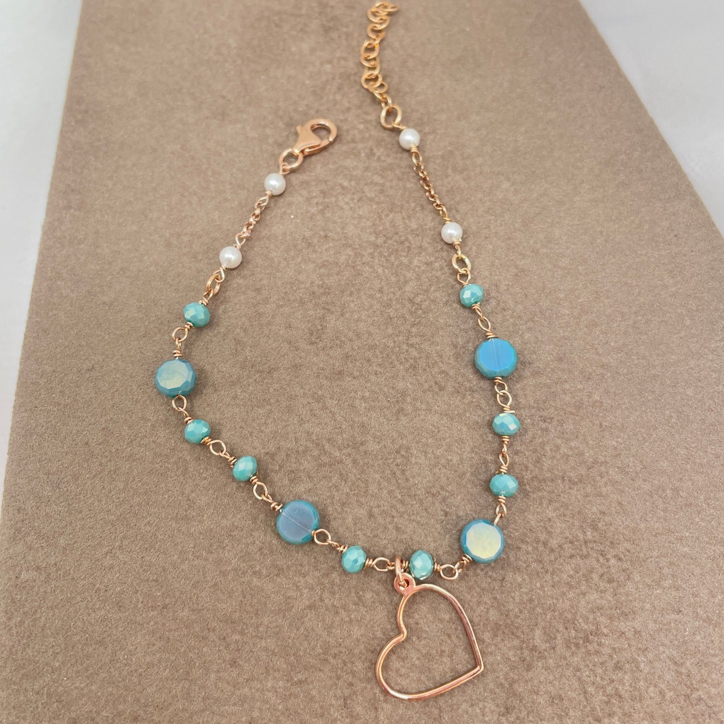 Bracciale cristalli multiforme e pietre con cuore vuoto pendente cm 17 - pezzi unici