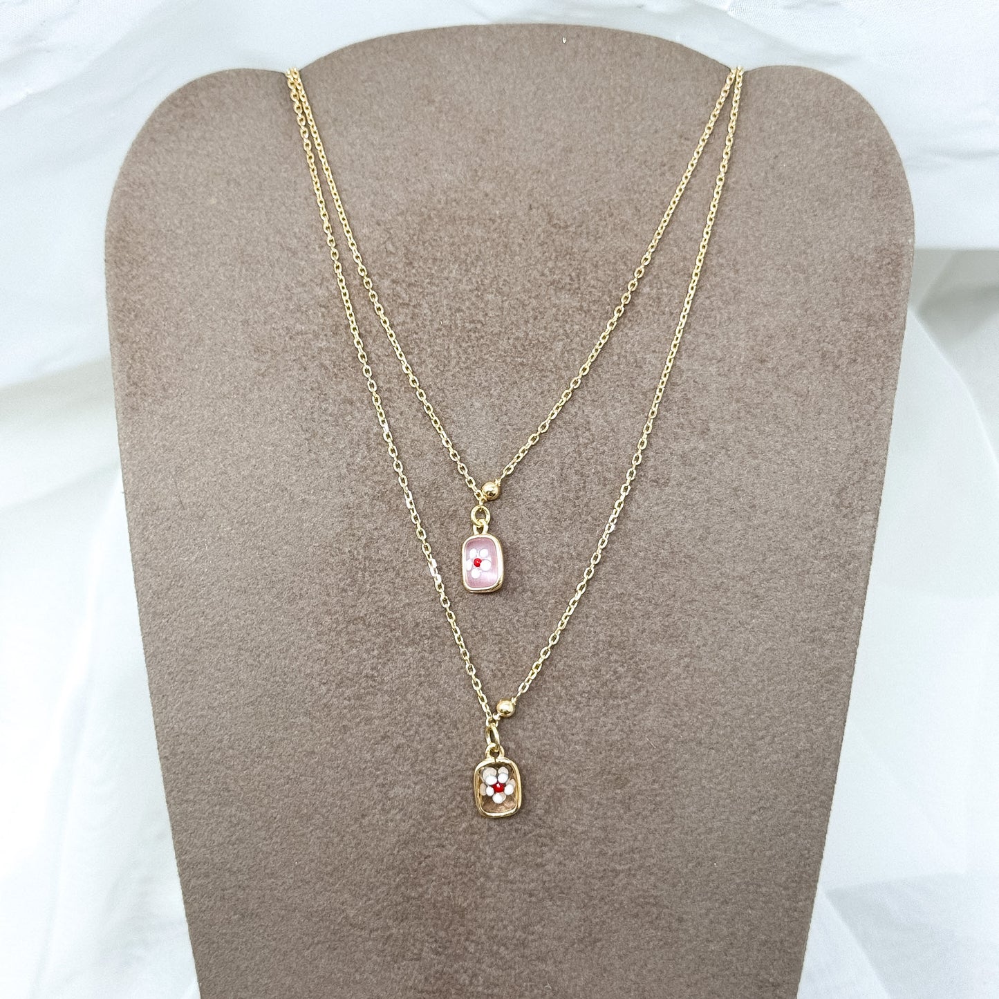 Collana catena rolò con fiore smaltato cm38 - Lumiere Bijoux