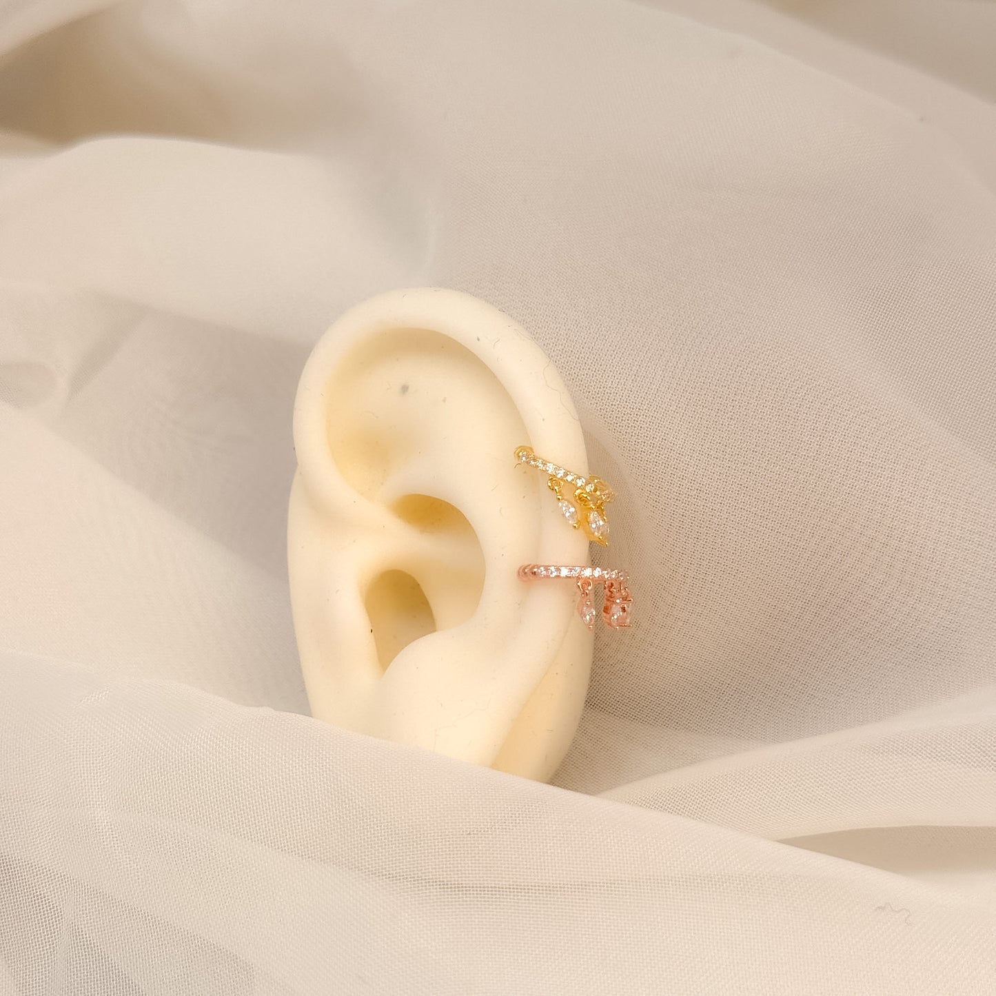 Earcuff zirconi micro gocce pendenti - Lumiere Bijoux