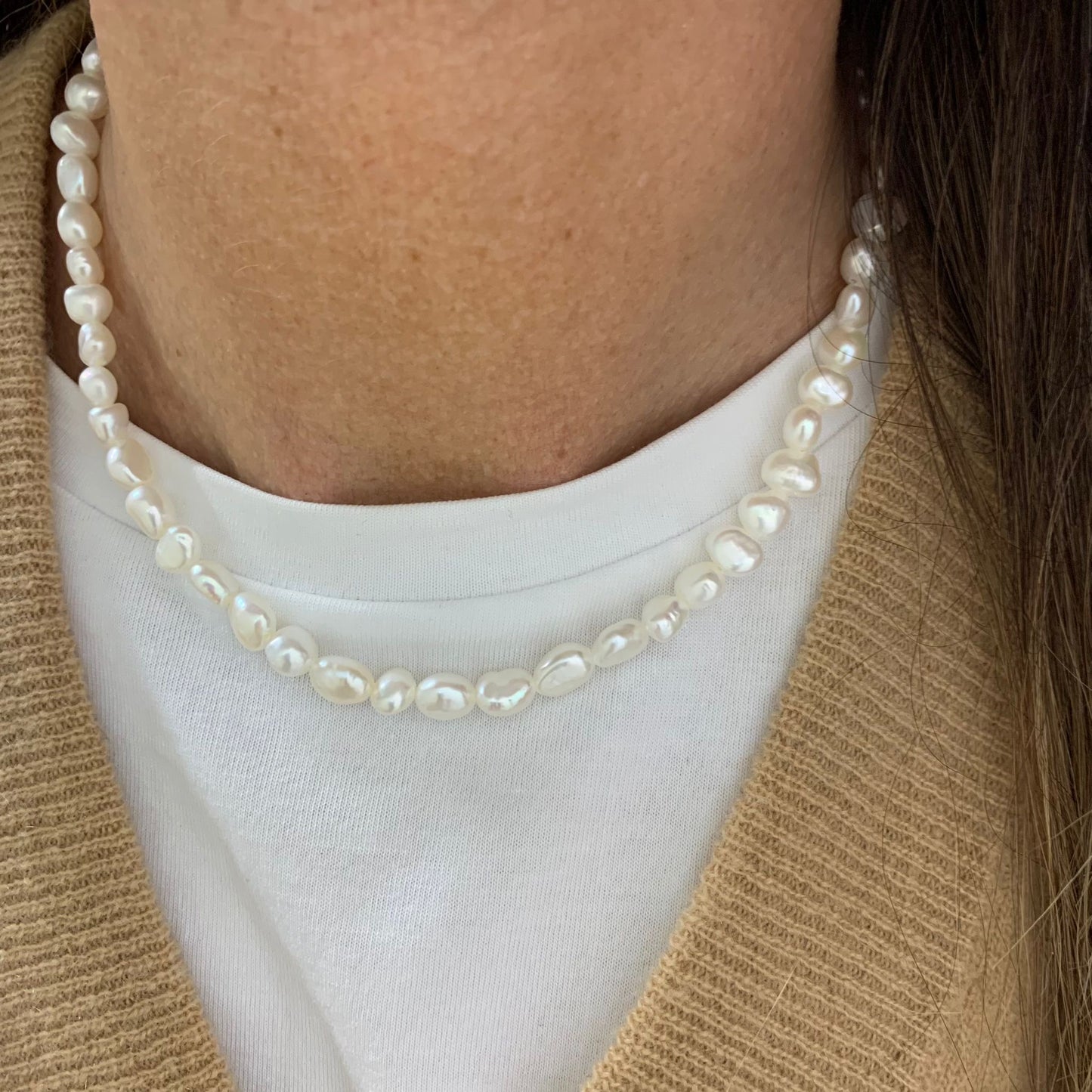 Collana perle Sassetto bianche da 0,4 mm cm 35 più 5 di allungamento