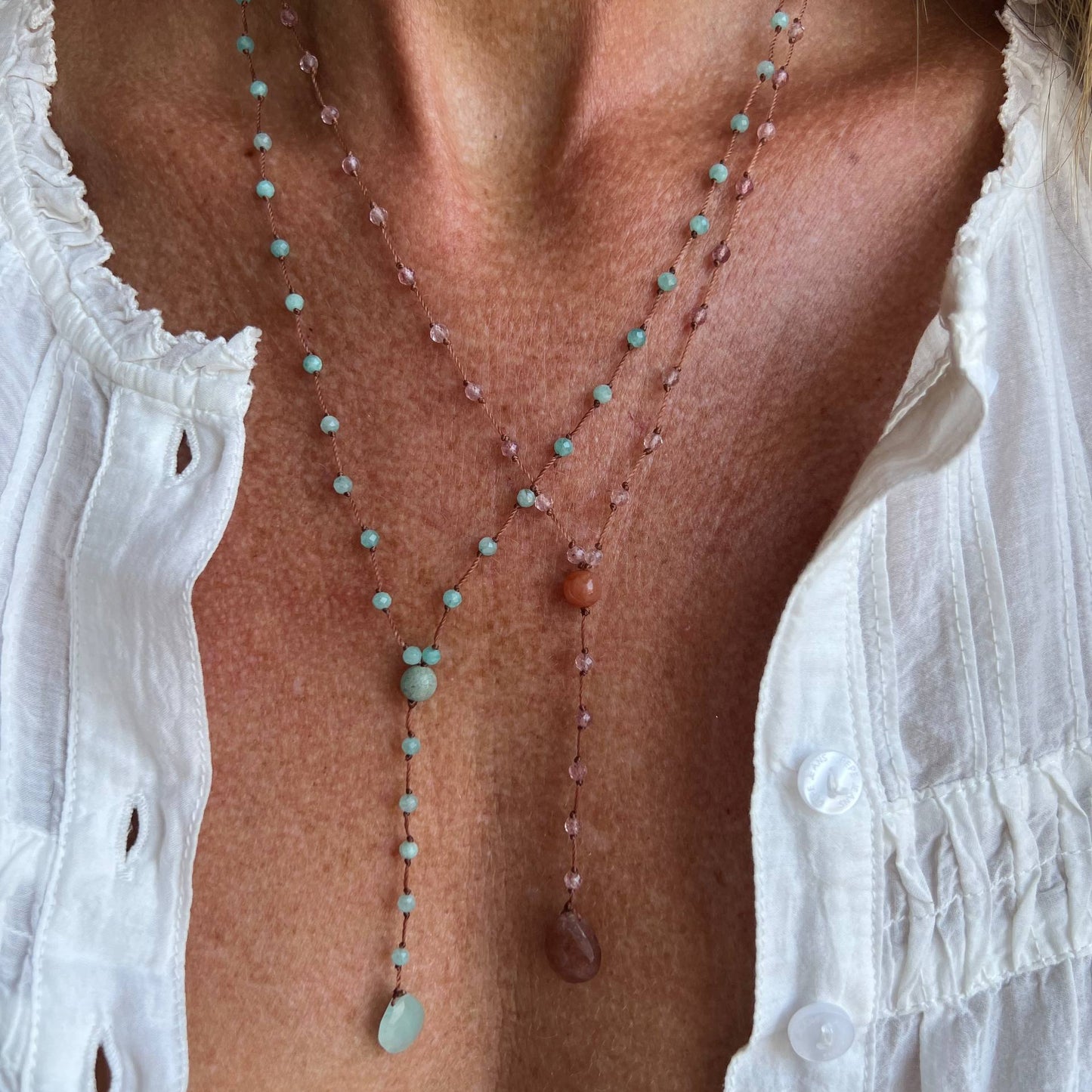 Collana rosario regolabile filo di seta e pietre multicolore - Lumiere Bijoux
