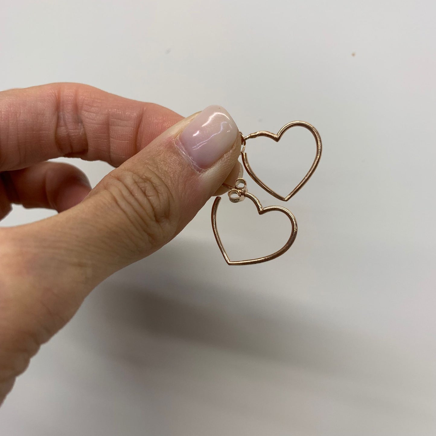 Coppia orecchini a forma di cuore da 2 cm - chiusura a farfallina