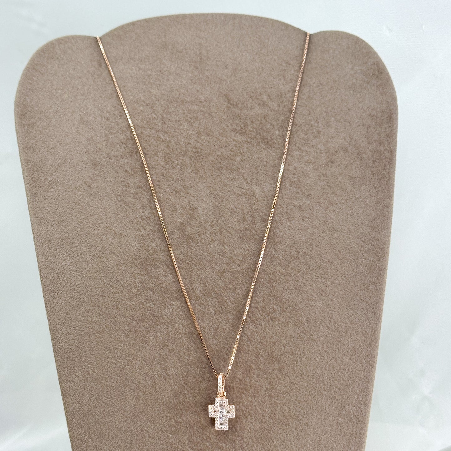 Collana catena veneziana cm 60 con croce cm 1 di zirconi bianchi base rosé - Lumiere Bijoux